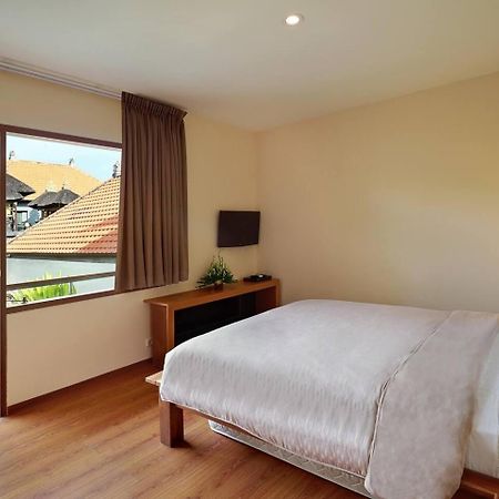 Super Value 4 Bedroom, Walk To Bintang Supermarket Seminyak Dış mekan fotoğraf
