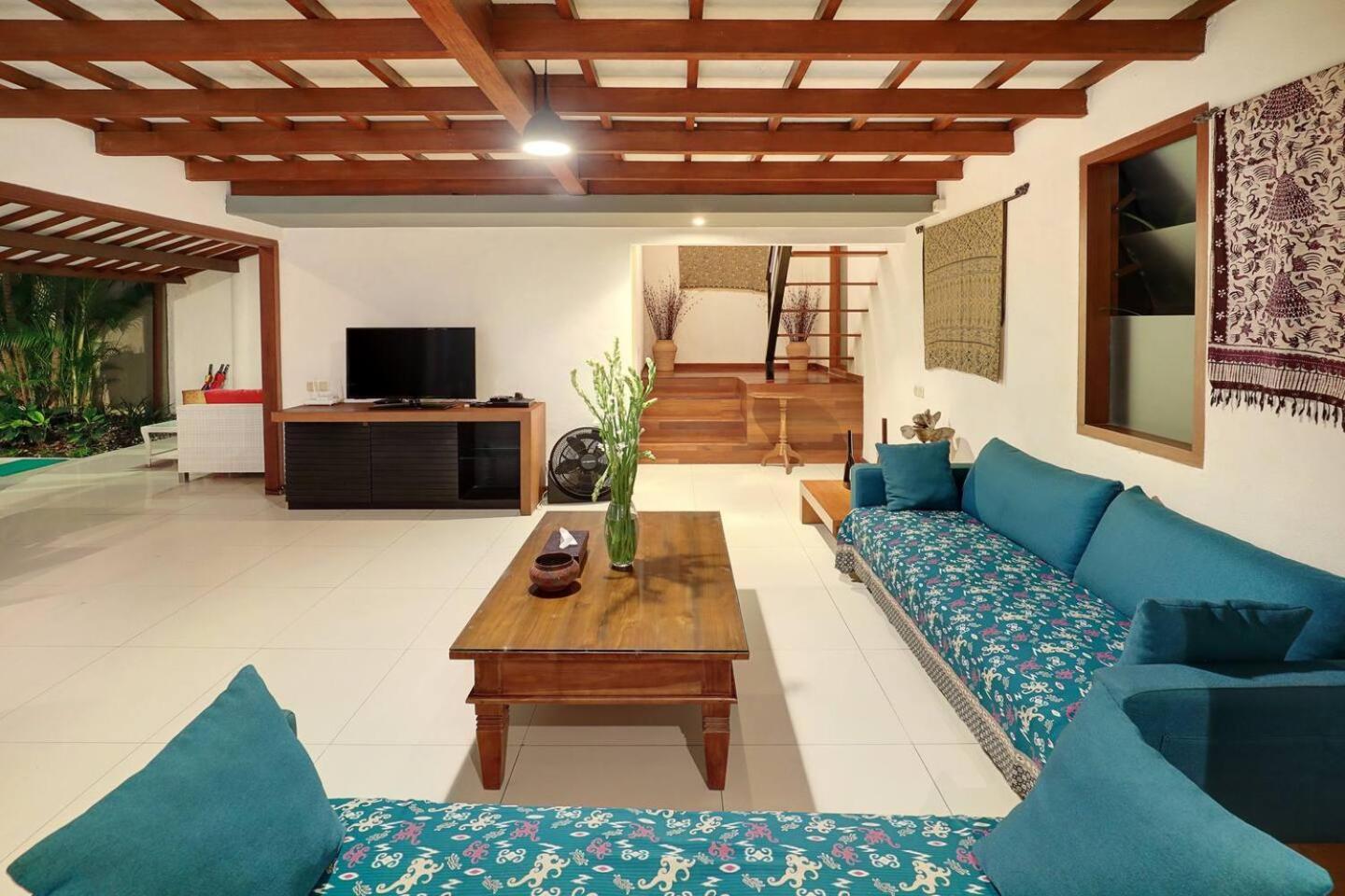 Super Value 4 Bedroom, Walk To Bintang Supermarket Seminyak Dış mekan fotoğraf